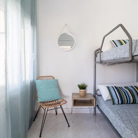Coastal Paradise & Cozy Home With A 100M From The Beach! Cambrils Exterior photo