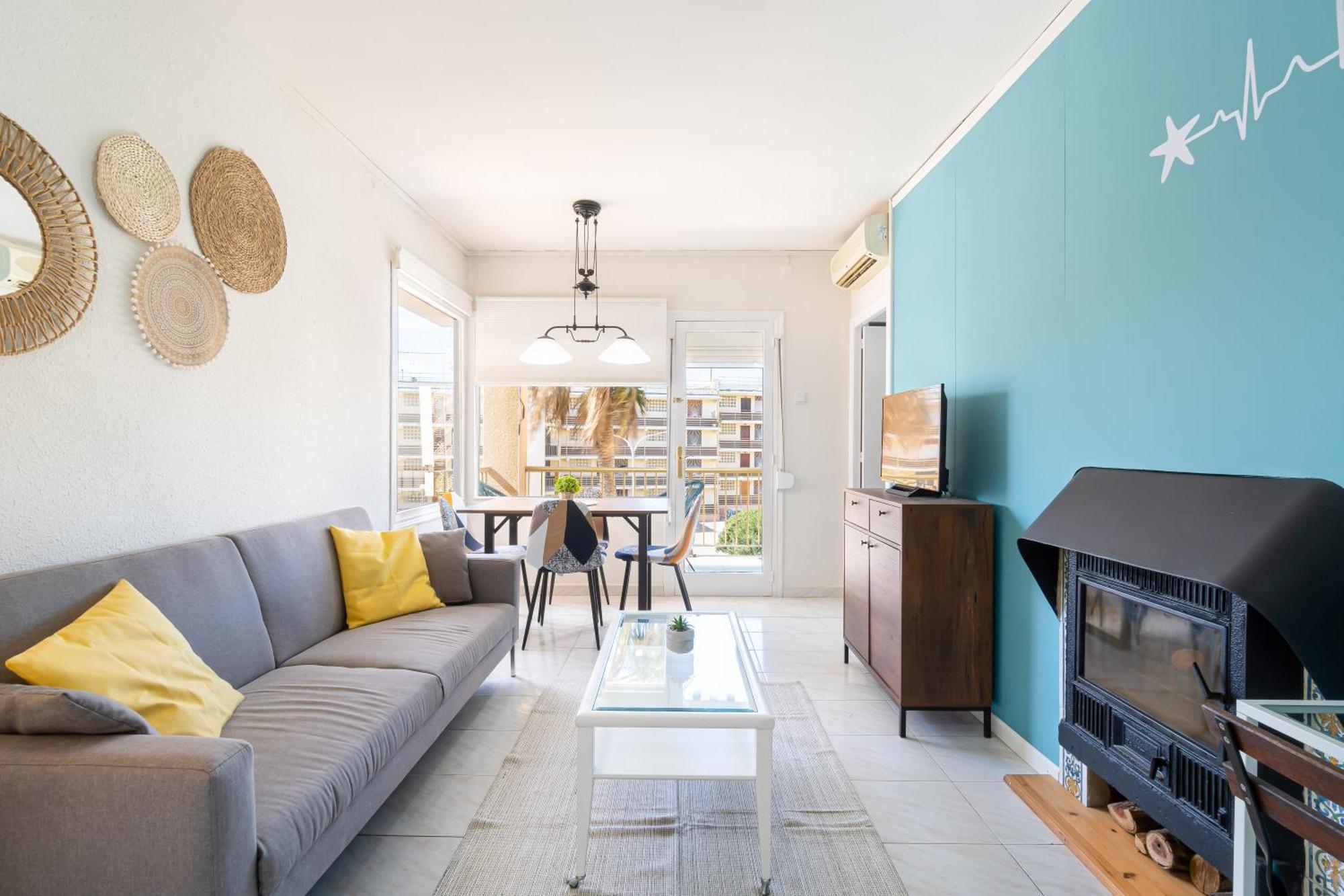 Coastal Paradise & Cozy With A 100m From The Beach! Apartment